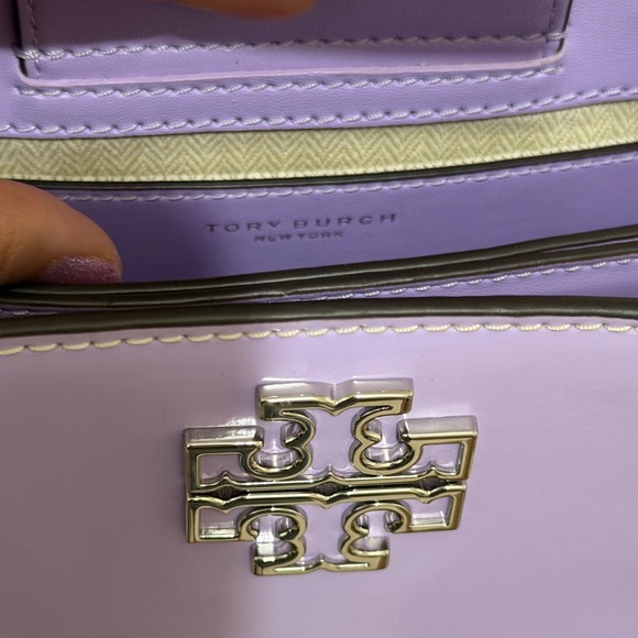 Tory Burch Lavender Crossbody Bag - Picture 2 of 6